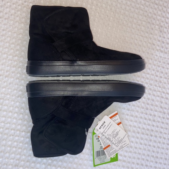 CROCS LODGEPOINT Black Faux Suede Leather Ankle Boots Size 5 Women’s NEW! - Picture 13 of 14